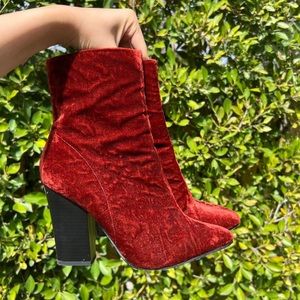 Zara velvet boots/heels
